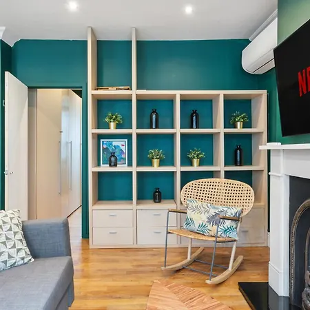Fantastic One Bedroom Apartment In Soho London Exterior photo